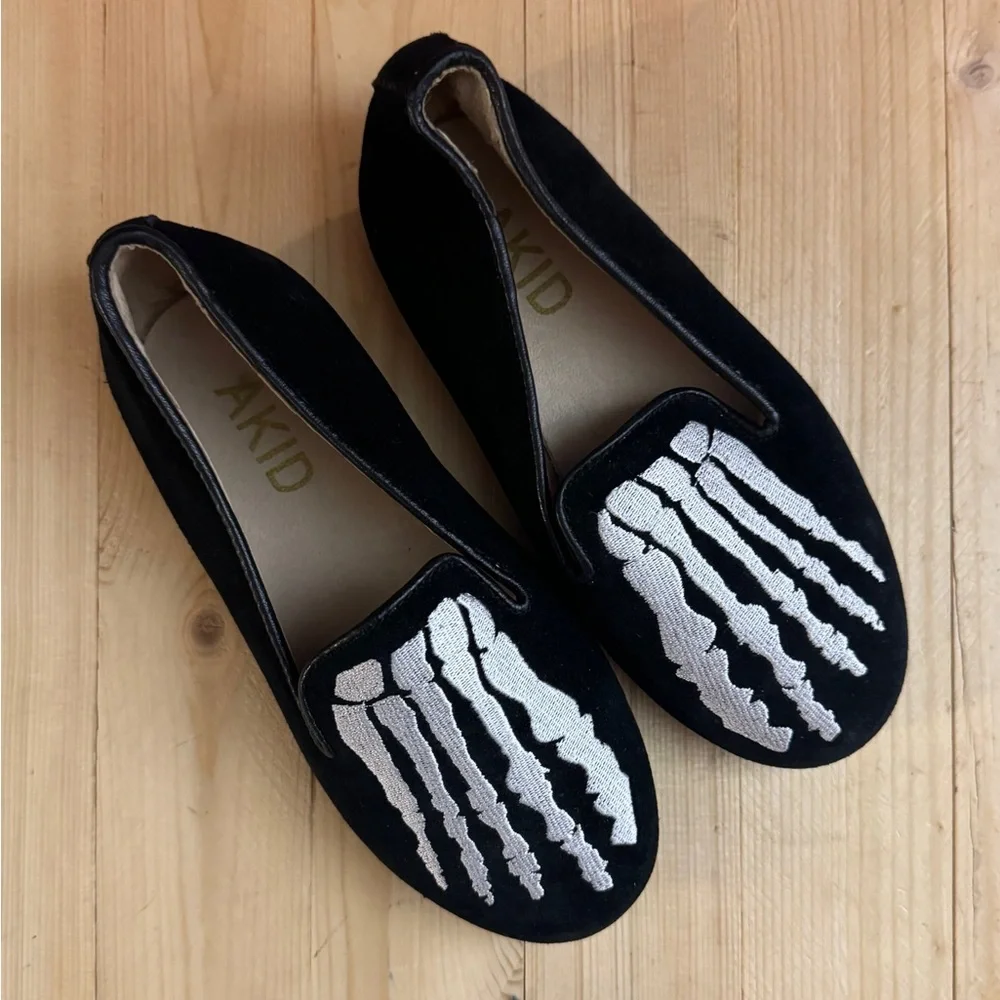 🖤AKID Black Skeleton Loafers | Toddler Size 12 | HTF 🖤 Great Condition